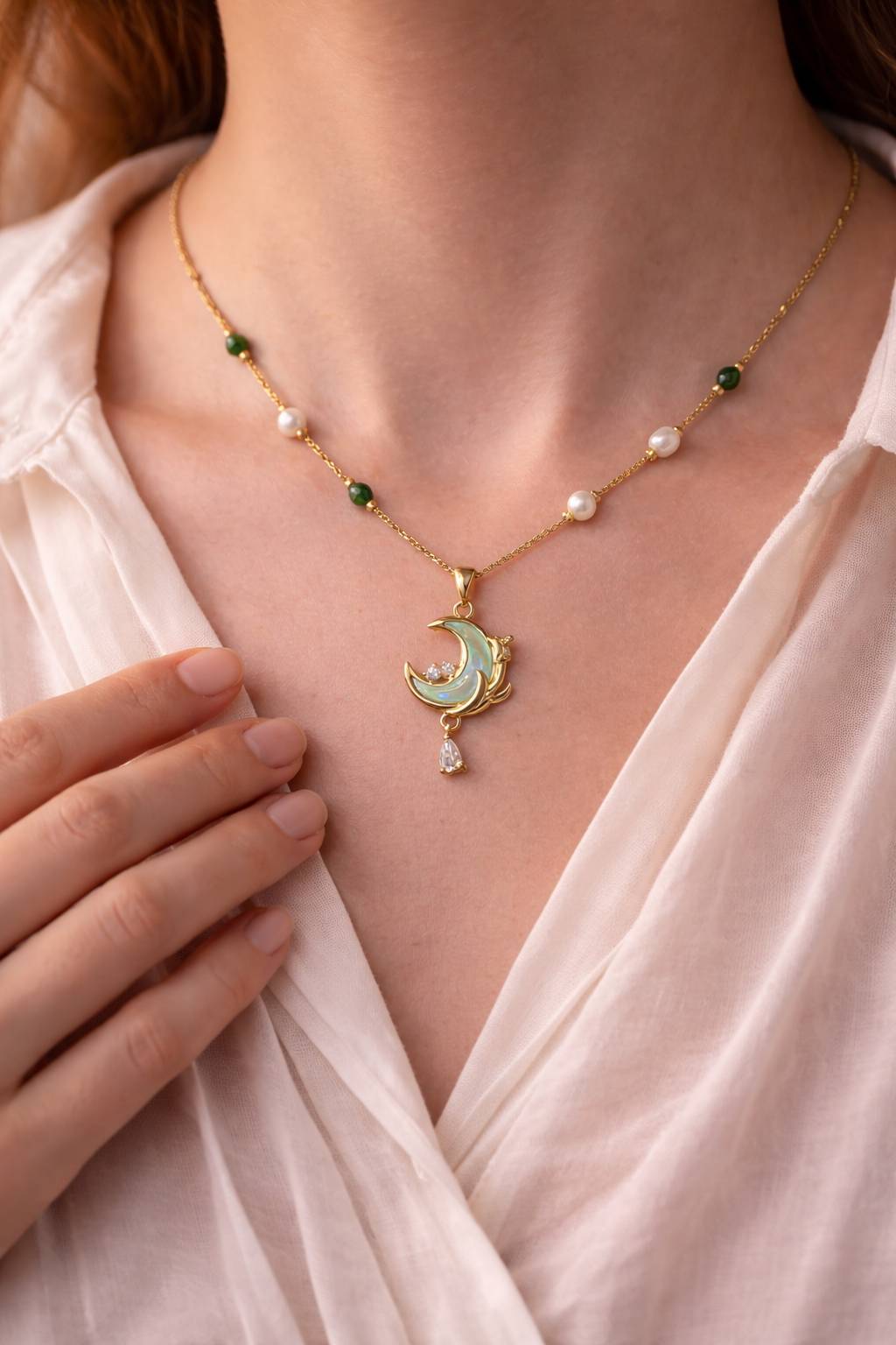 Moon Charm Pearl Bead Pendant Necklace